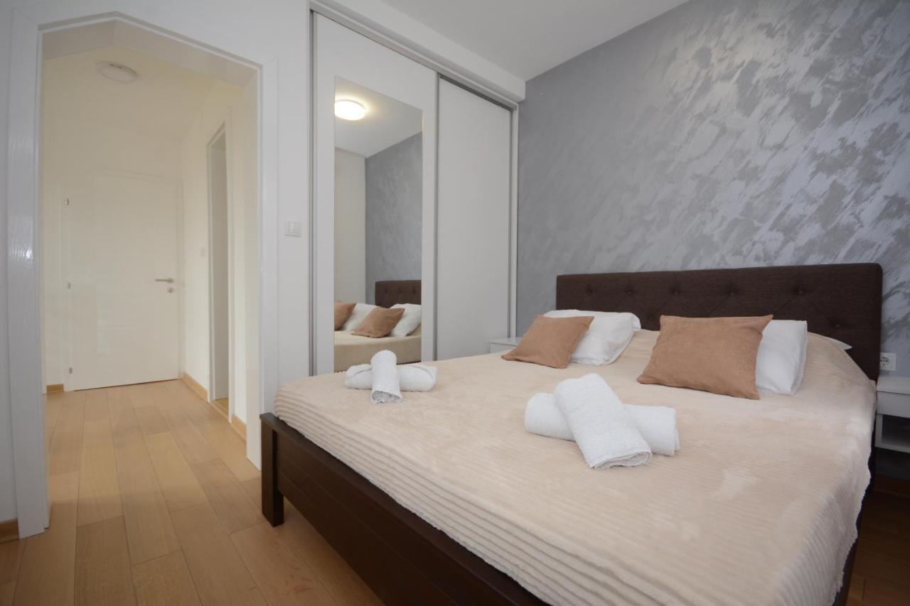 Crown House Aparthotel Vrnjacka Banja Bagian luar foto