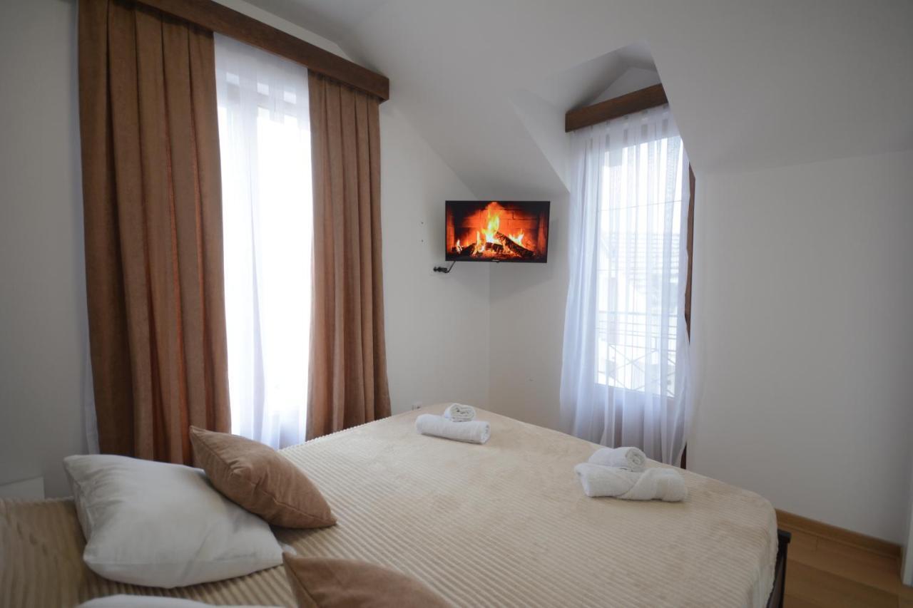 Crown House Aparthotel Vrnjacka Banja Bagian luar foto