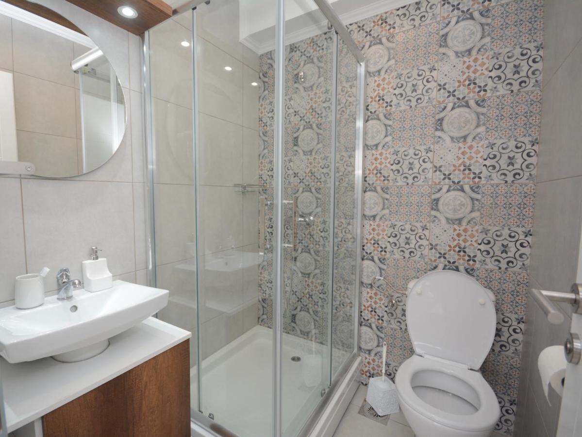 Crown House Aparthotel Vrnjacka Banja Bagian luar foto