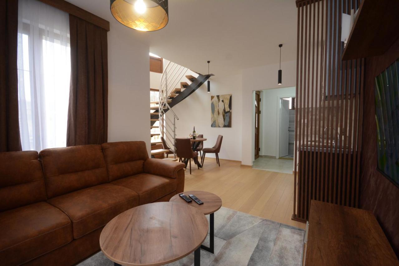 Crown House Aparthotel Vrnjacka Banja Bagian luar foto